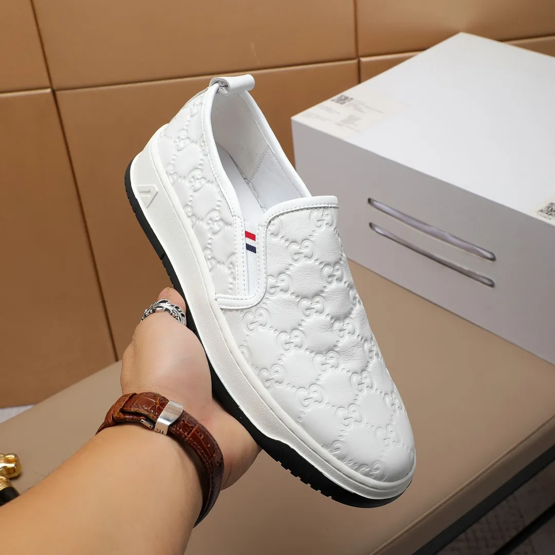 Men's shoes💰440 GUCCI🔍🔍2023 latest model On sale at the same time at the counter, original calfskin imported from Italy, genuine leather lining, (high-end, luxury, and class) exquisite workmanship, soles: original soles specially provided by the original factory, ⚠Exclusive double-layer movable molded soles are super comfortable⚠, real photos🎬The real ones are better🔍🔍"High quality·Follow the order" code number 38-44